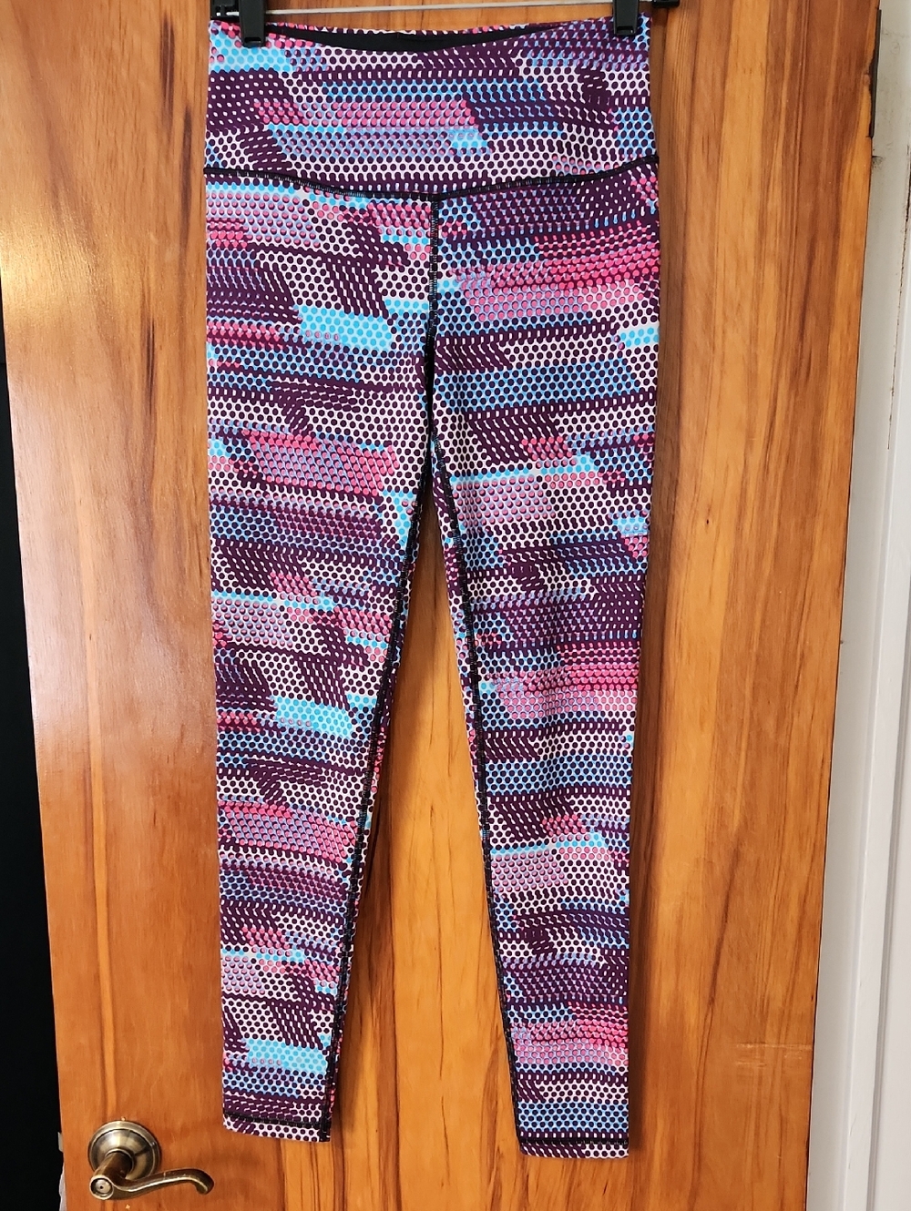 Victoria's Secret Purple Pink Blue Printed Leggings